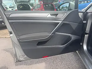 Used 2019 Volkswagen Golf Match Silver - Interior and Exterior details 11