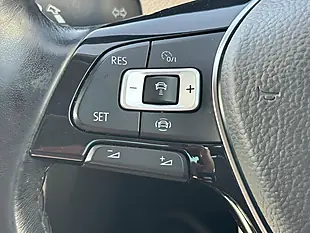 Used 2019 Volkswagen Golf Match Silver - Interior and Exterior details 13