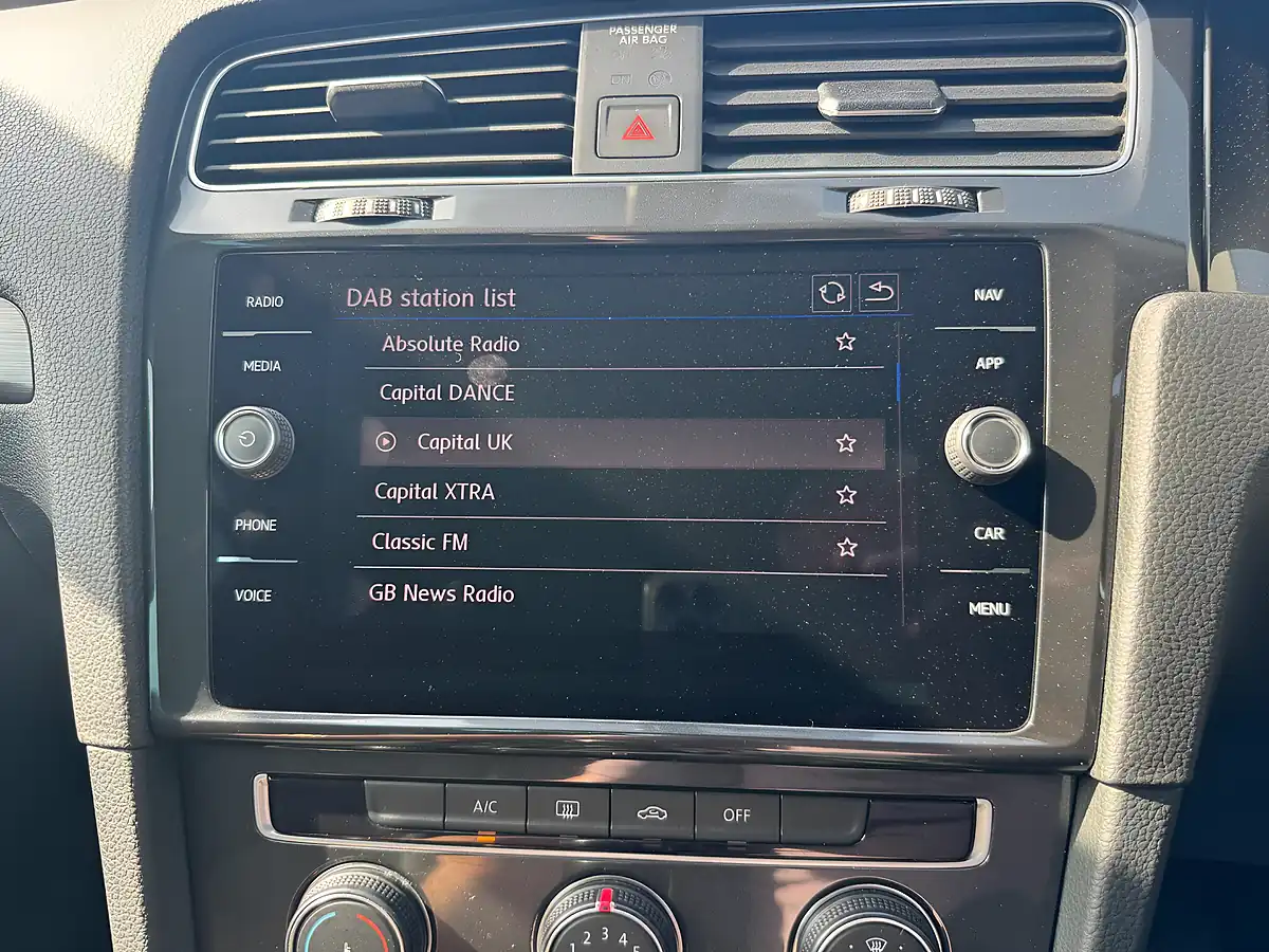 Used 2019 Volkswagen Golf Match Silver - Interior and Exterior details 14