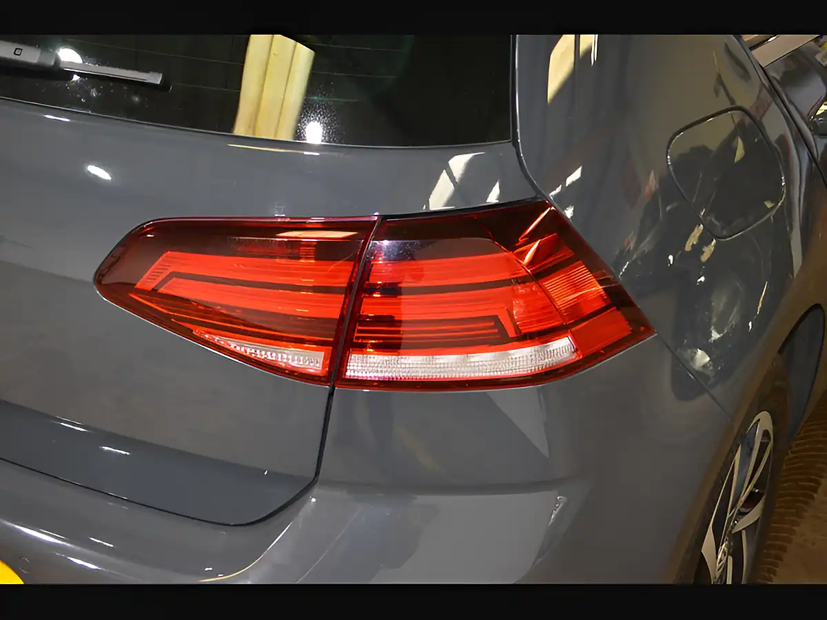 Used 2019 Volkswagen Golf Match Urano Grey - Interior and Exterior details 16