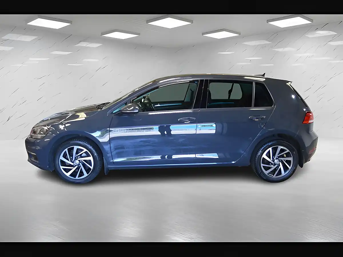 Used 2019 Volkswagen Golf Match Urano Grey - Interior and Exterior details 9