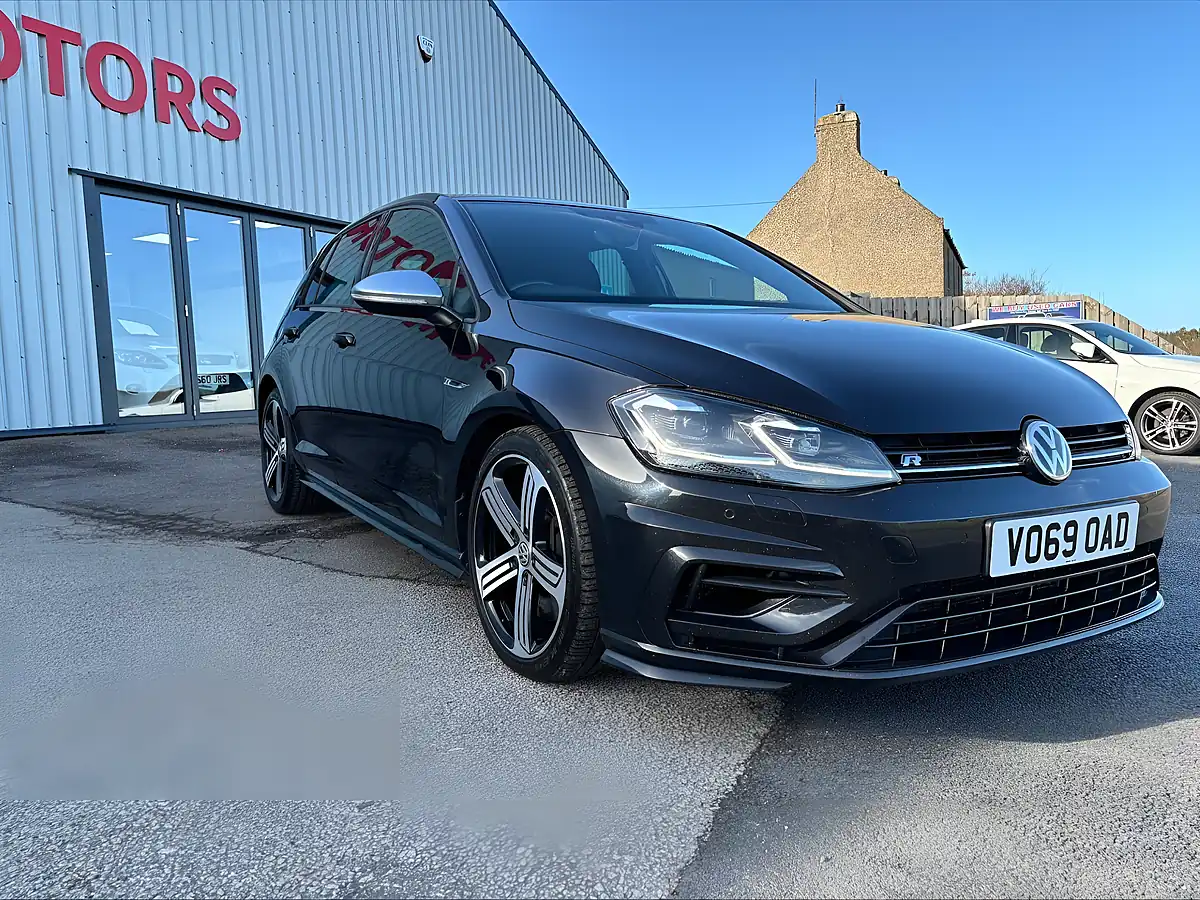 Used 2019 Volkswagen Golf R Black - Interior and Exterior details 3
