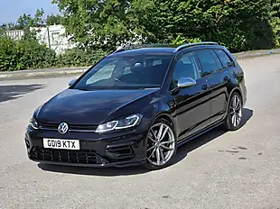 Used 2019 Volkswagen Golf R Black - Interior and Exterior details 7