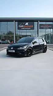 Used 2019 Volkswagen Golf R Black - Interior and Exterior details 17