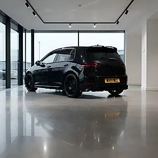 Used 2019 Volkswagen Golf R Black - Interior and Exterior details 9
