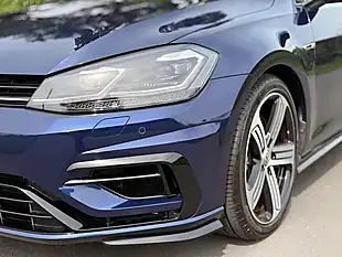 Used 2019 Volkswagen Golf R Blue - Interior and Exterior details 13