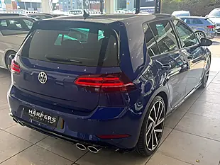 Used 2019 Volkswagen Golf R Blue - Interior and Exterior details 13