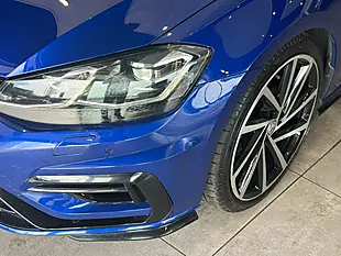 Used 2019 Volkswagen Golf R Blue - Interior and Exterior details 4