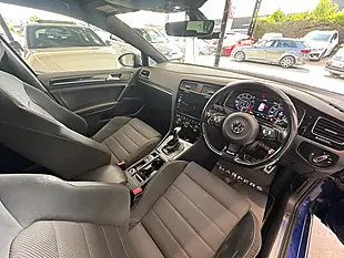 Used 2019 Volkswagen Golf R Blue - Interior and Exterior details 7
