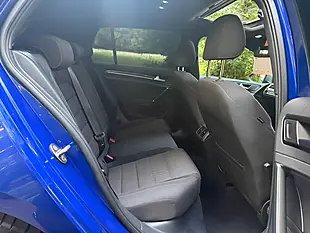 Used 2019 Volkswagen Golf R Blue - Interior and Exterior details 15