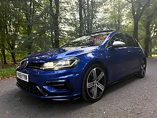 Used 2019 Volkswagen Golf R Blue - Interior and Exterior details 2