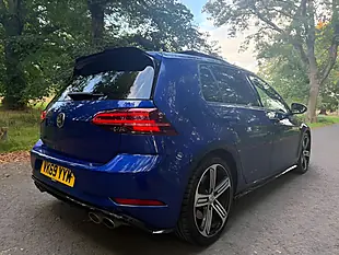 Used 2019 Volkswagen Golf R Blue - Interior and Exterior details 4