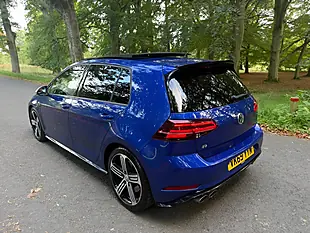 Used 2019 Volkswagen Golf R Blue - Interior and Exterior details 7