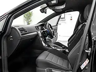 Used 2019 Volkswagen Golf R Deep Black Pearl - Interior and Exterior details 12