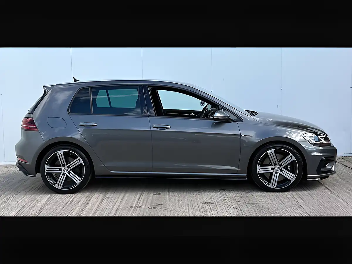 Used 2019 Volkswagen Golf R Indium Grey - Interior and Exterior details 11