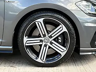 Used 2019 Volkswagen Golf R Indium Grey - Interior and Exterior details 12