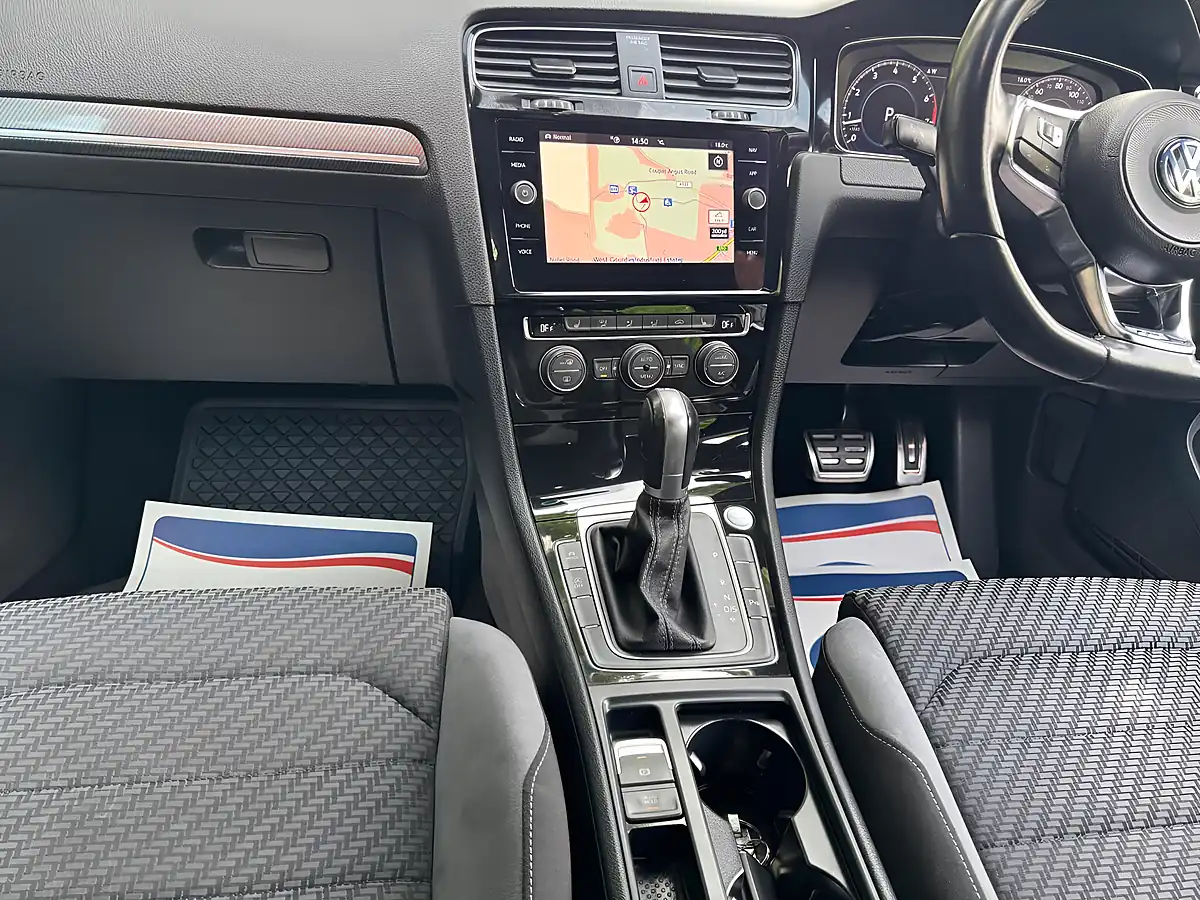 Used 2019 Volkswagen Golf R-Line Black - Interior and Exterior details 12