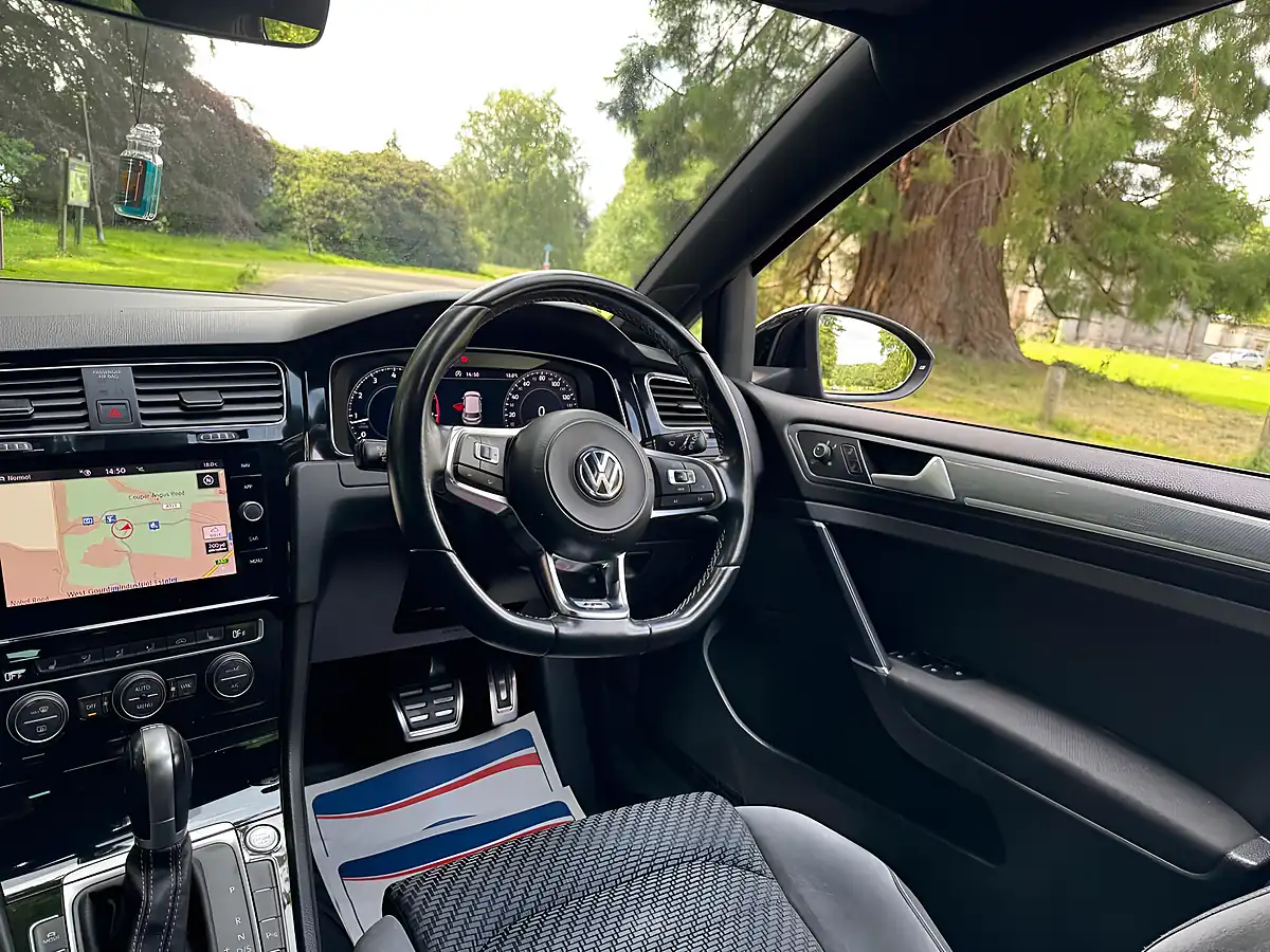 Used 2019 Volkswagen Golf R-Line Black - Interior and Exterior details 13