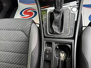Used 2019 Volkswagen Golf R-Line Black - Interior and Exterior details 17