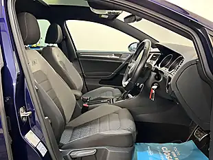 Used 2019 Volkswagen Golf R-Line Blue - Interior and Exterior details 13