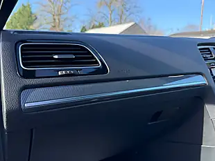 Used 2019 Volkswagen Golf R-Line Deep Black - Interior and Exterior details 16