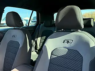 Used 2019 Volkswagen Golf R-Line Deep Black - Interior and Exterior details 17