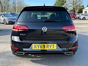 Used 2019 Volkswagen Golf R-Line Deep Black - Interior and Exterior details 5