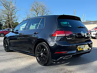 Used 2019 Volkswagen Golf R-Line Deep Black - Interior and Exterior details 6
