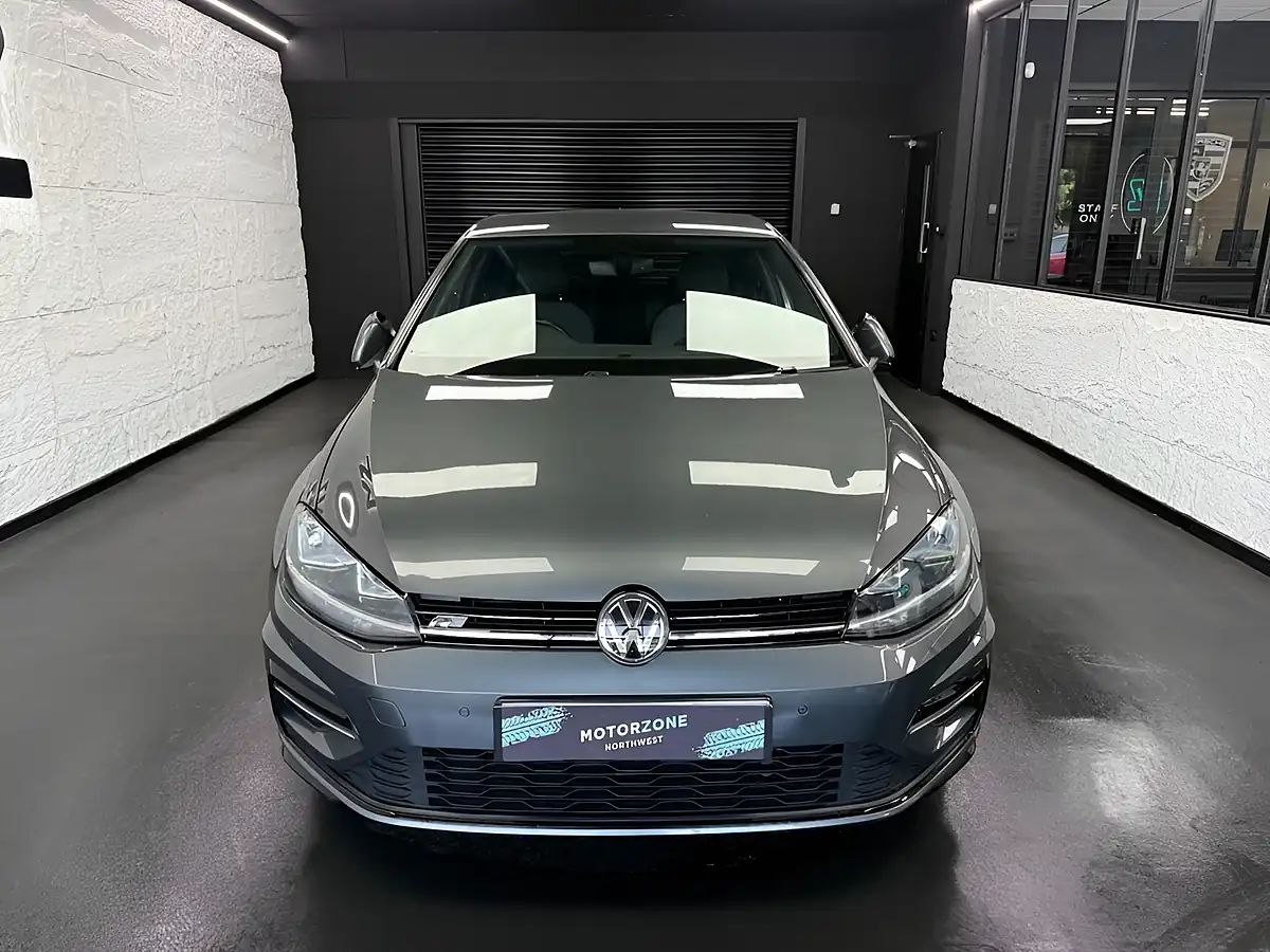 Used 2019 Volkswagen Golf R-Line Grey - Interior and Exterior details 8