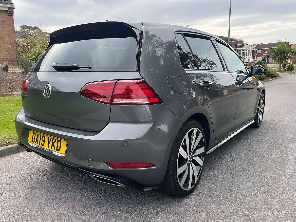 Used 2019 Volkswagen Golf R-Line Grey - Interior and Exterior details 10