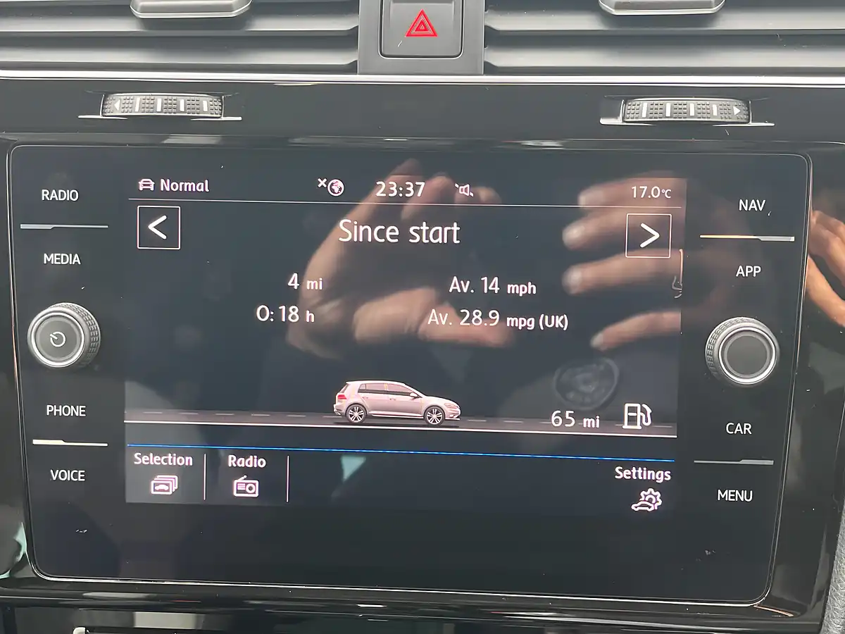 Used 2019 Volkswagen Golf R-Line Grey - Interior and Exterior details 17