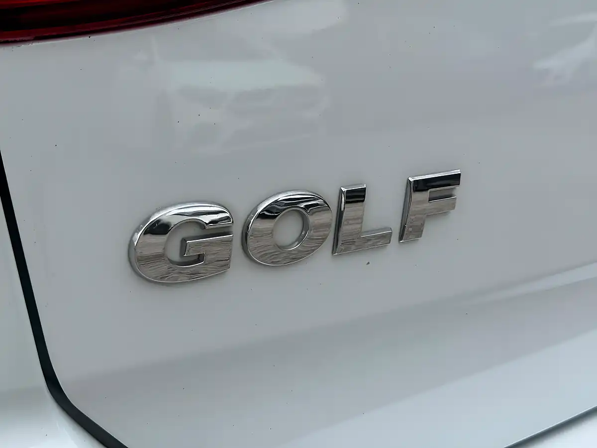 Used 2019 Volkswagen Golf R-Line White - Interior and Exterior details 18