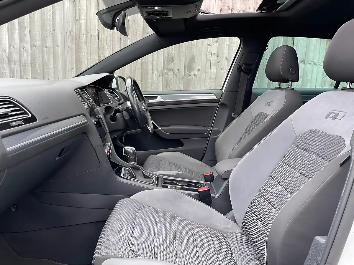 Used 2019 Volkswagen Golf R-Line White - Interior and Exterior details 14