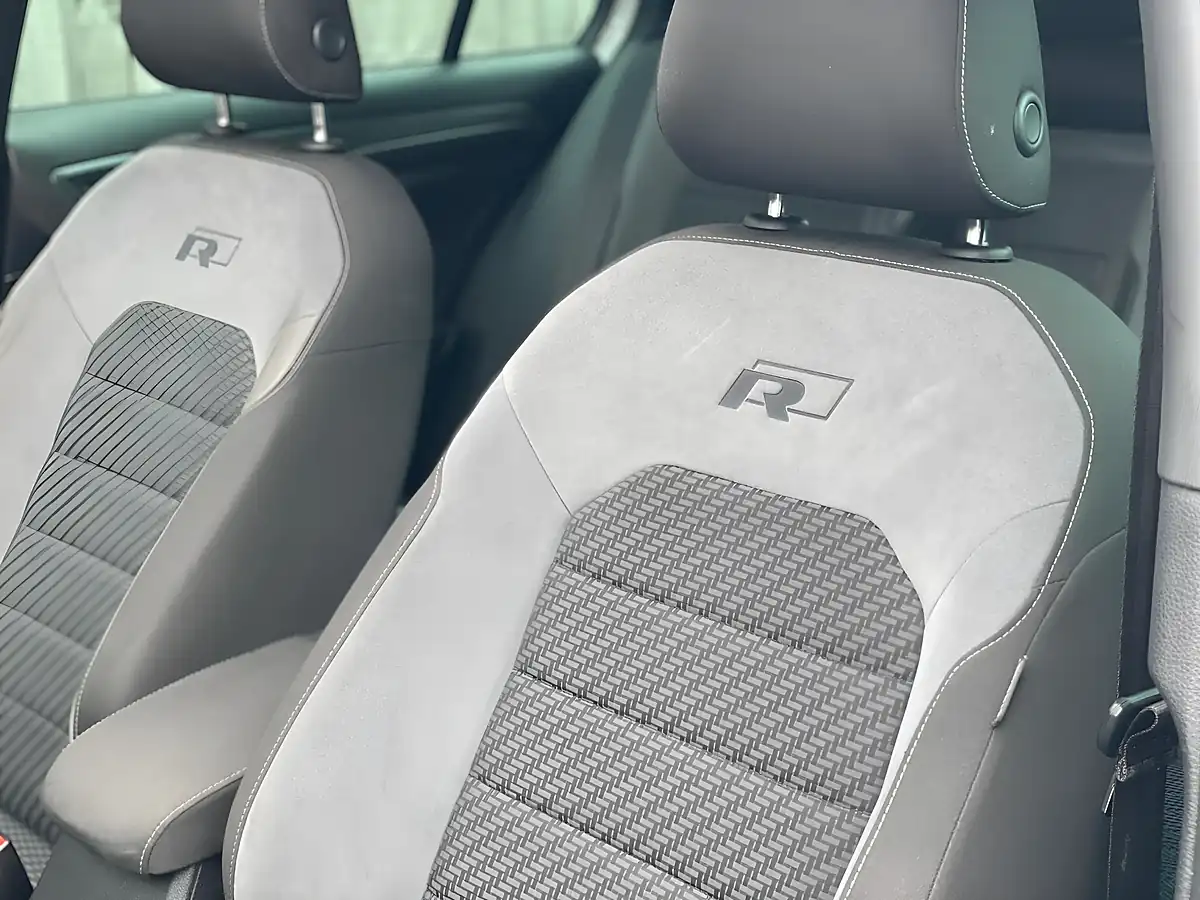 Used 2019 Volkswagen Golf R-Line White - Interior and Exterior details 6