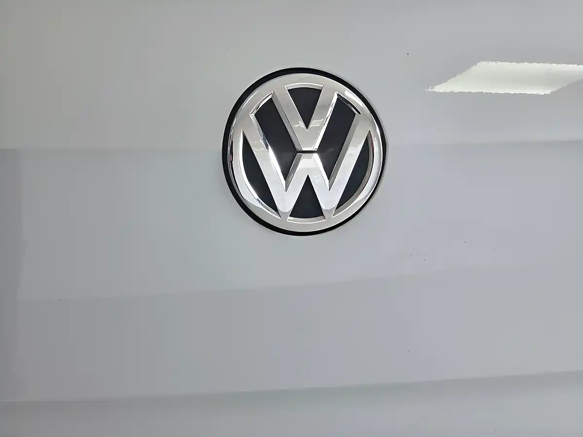 Used 2019 Volkswagen Golf R Silver - Interior and Exterior details 18