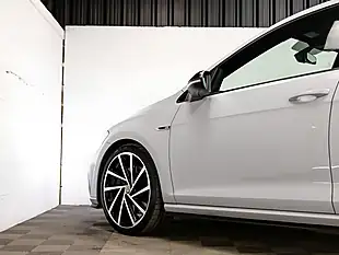 Used 2019 Volkswagen Golf R Silver - Interior and Exterior details 15