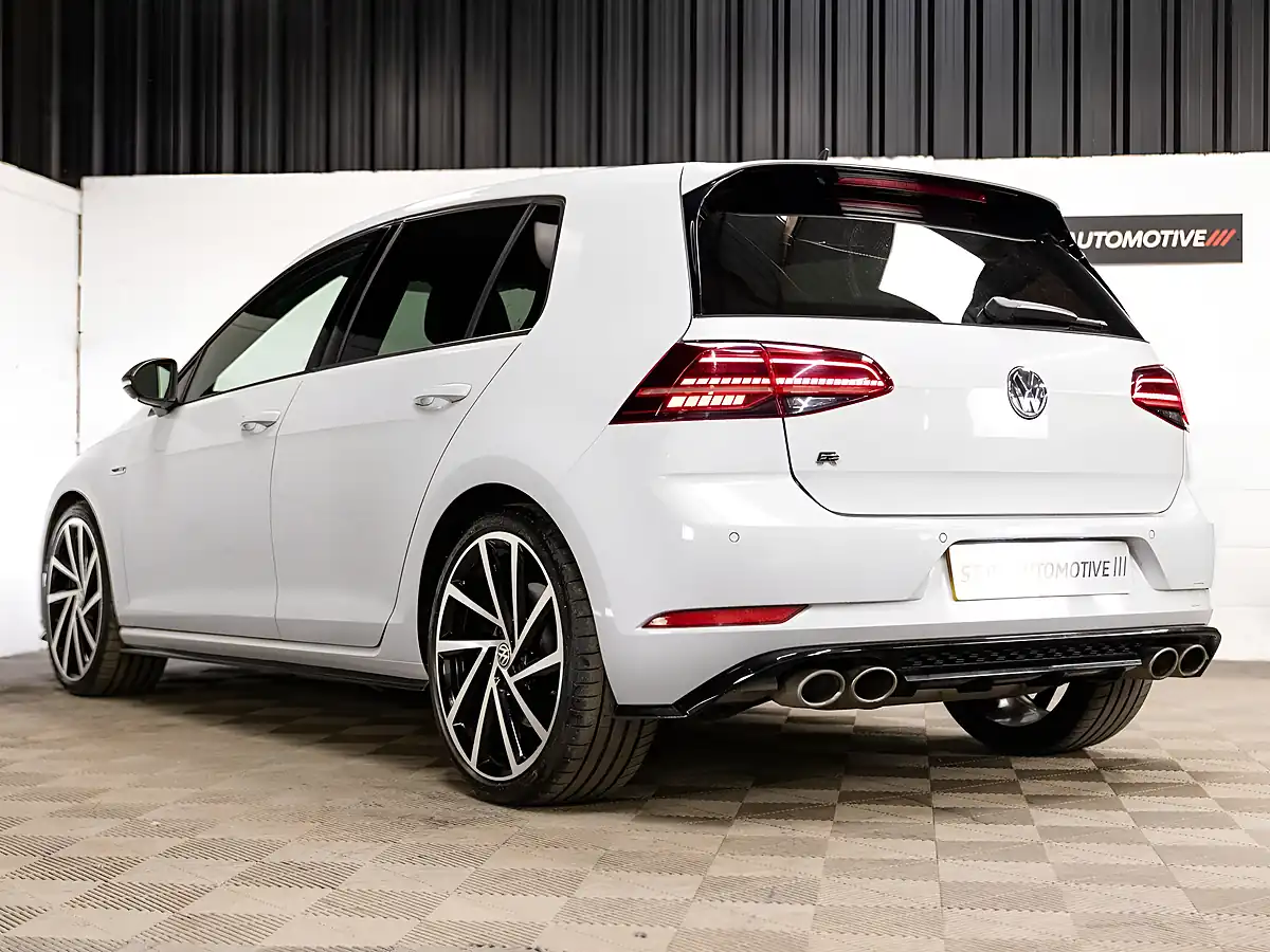 Used 2019 Volkswagen Golf R Silver - Interior and Exterior details 3