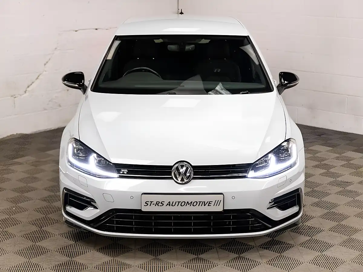 Used 2019 Volkswagen Golf R Silver - Interior and Exterior details 6