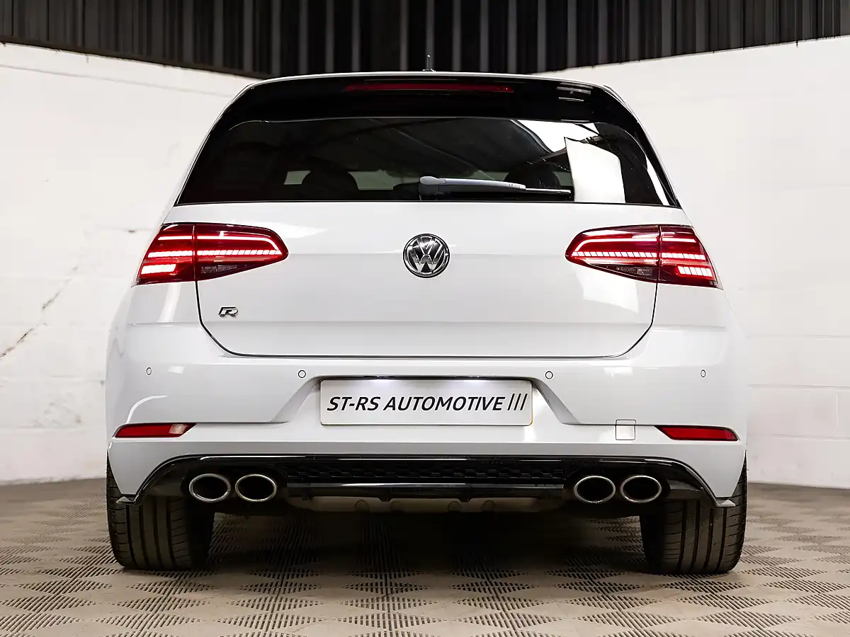 Used 2019 Volkswagen Golf R Silver - Interior and Exterior details 7