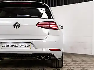Used 2019 Volkswagen Golf R Silver - Interior and Exterior details 9