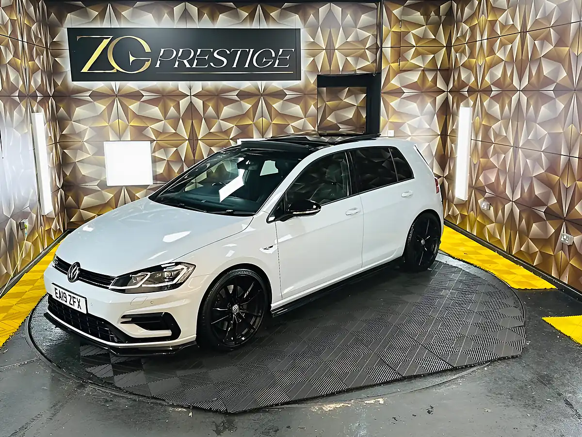 Used 2019 Volkswagen Golf R Silver-White - Interior and Exterior details 10