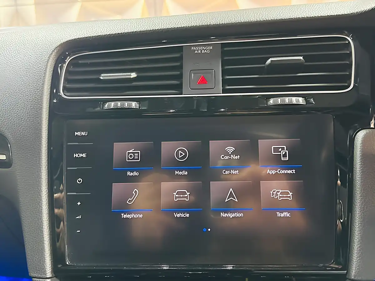 Used 2019 Volkswagen Golf R Silver-White - Interior and Exterior details 19