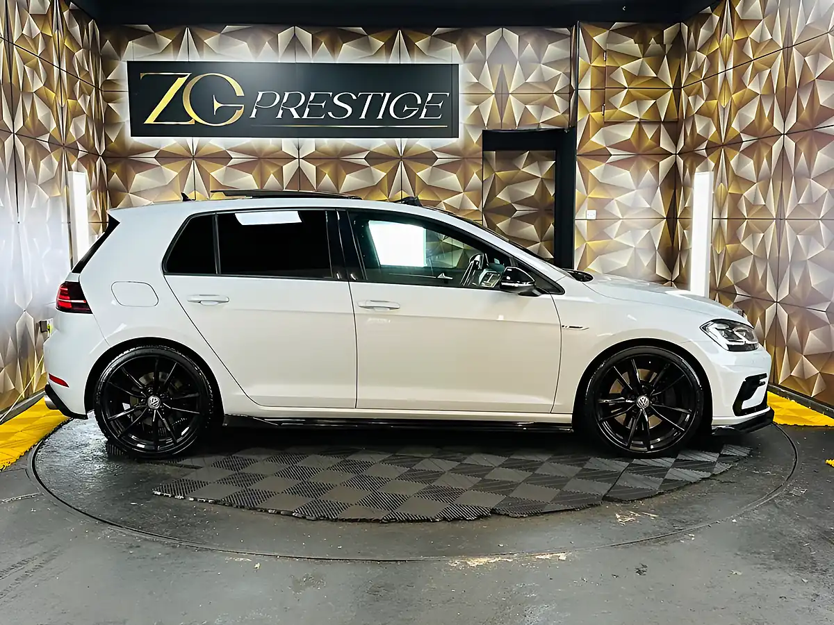 Used 2019 Volkswagen Golf R Silver-White - Interior and Exterior details 9