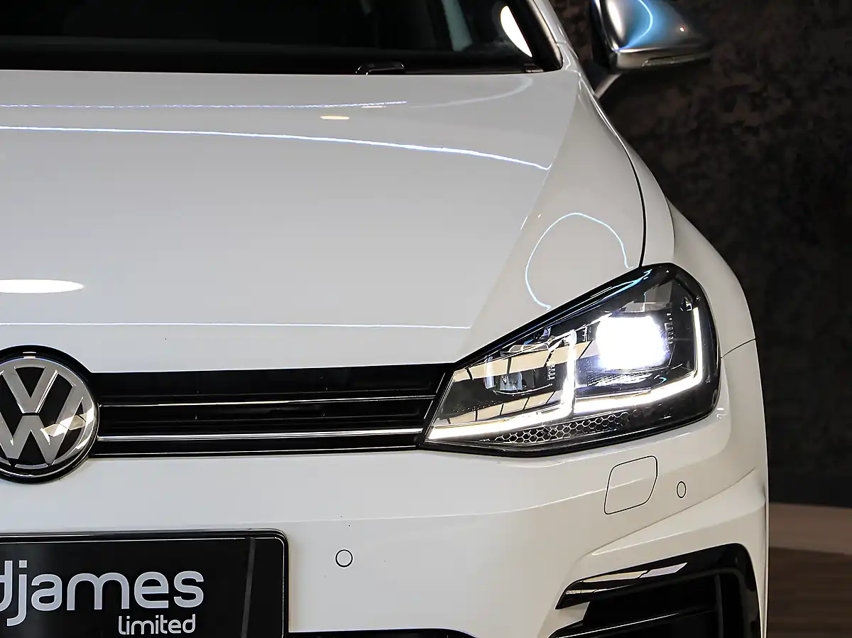 Used 2019 Volkswagen Golf R White - Interior and Exterior details 10