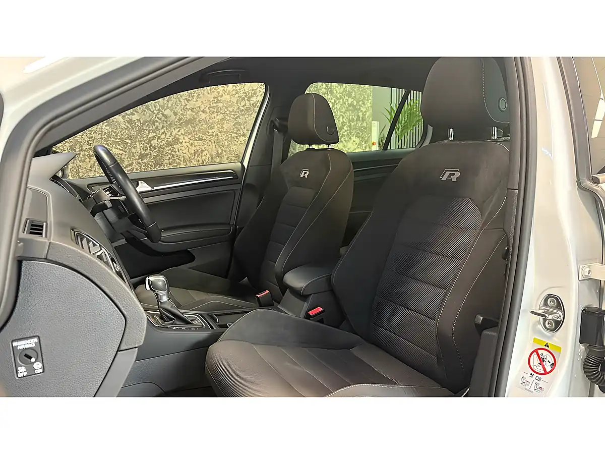 Used 2019 Volkswagen Golf R White - Interior and Exterior details 11