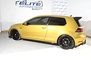 Used 2019 Volkswagen Golf R Yellow - Interior and Exterior details 18