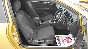 Used 2019 Volkswagen Golf R Yellow - Interior and Exterior details 20