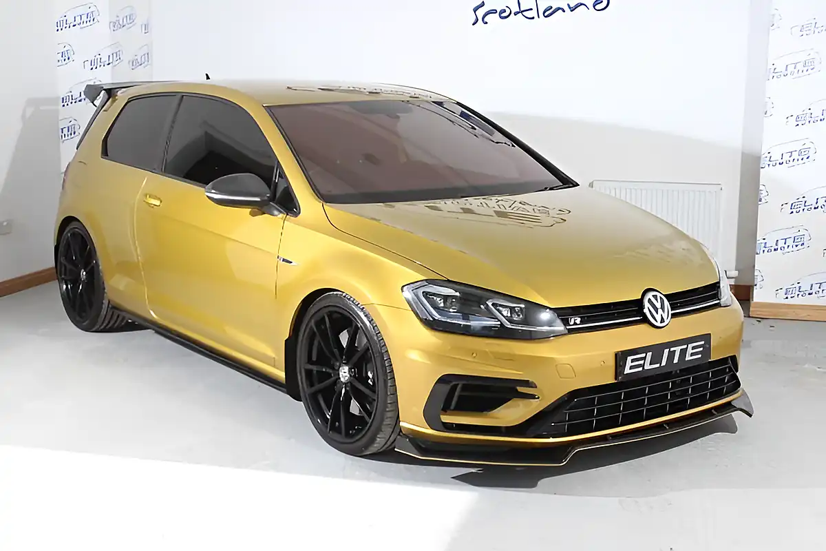 Used 2019 Volkswagen Golf R Yellow - Interior and Exterior details 4