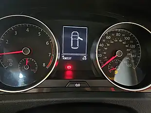 Used 2019 Volkswagen Golf S Black - Interior and Exterior details 15