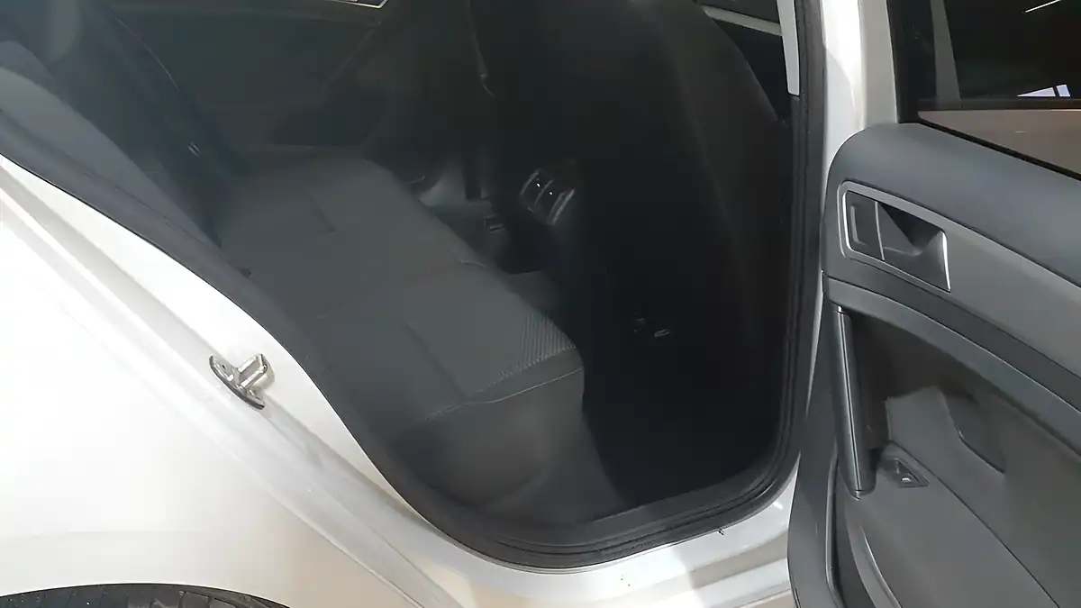 Used 2019 Volkswagen Golf S White - Interior and Exterior details 10